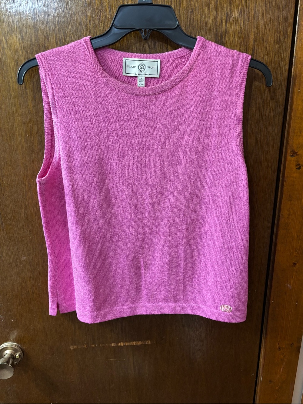 St. John Sport rounded crew Neck Sleeveless  pink Sweater - Picture 3 of 4